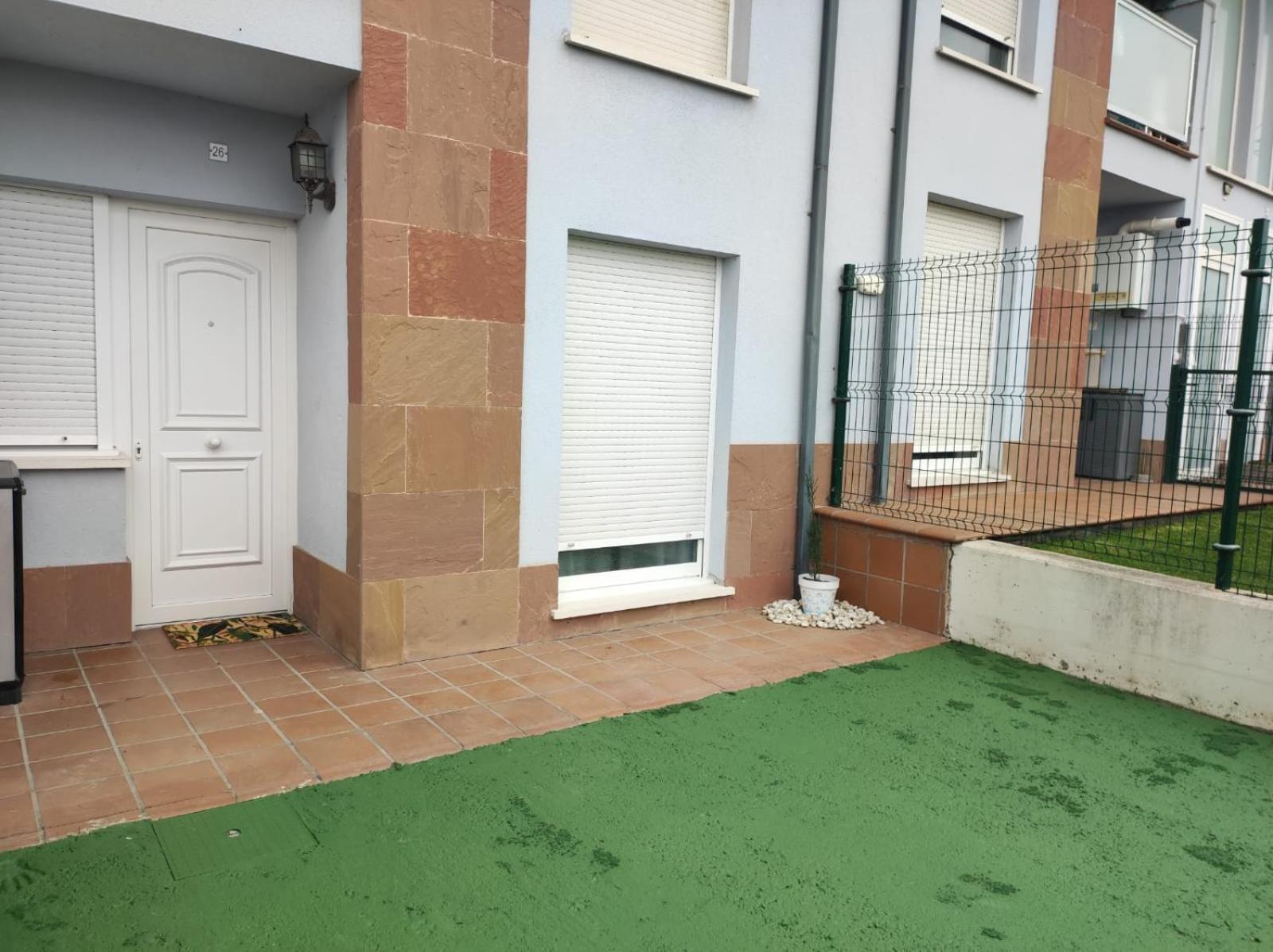 Chalet Bajo Con Jardin, Patio, Cenador Y Barbacoa. Viveda Buitenkant foto